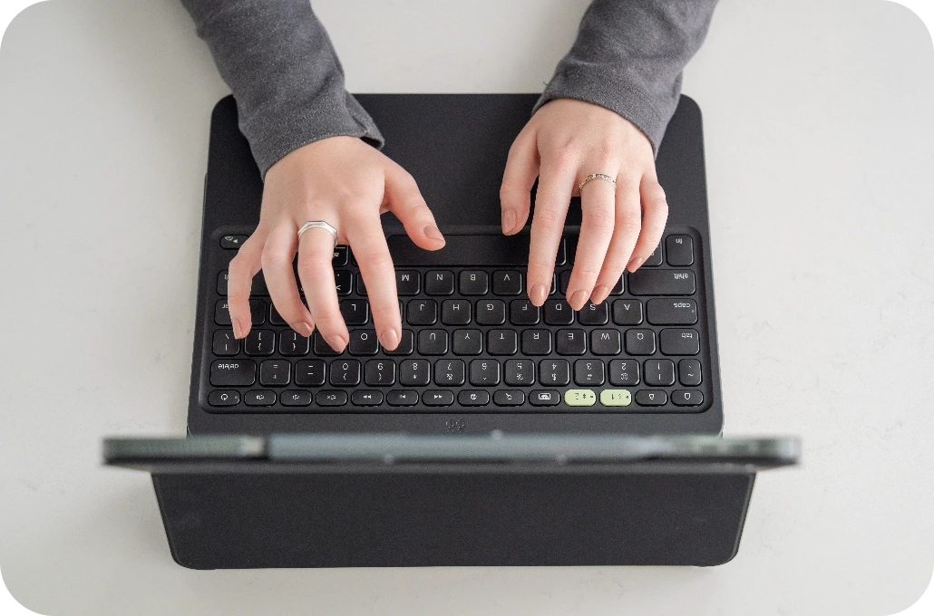 Pro Keys 2 Serisi Klavyeli Kılıf